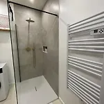 11 Bis Apartment