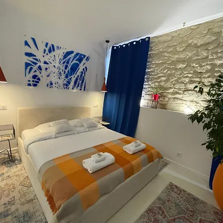 11 Bis Apartament *